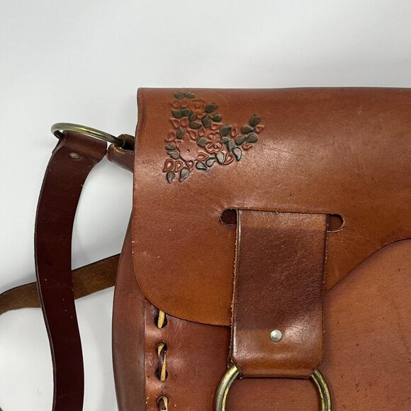 Vintage handmade leather shoulder bag stitching floral 1970s tooling - Picture 4 of 16